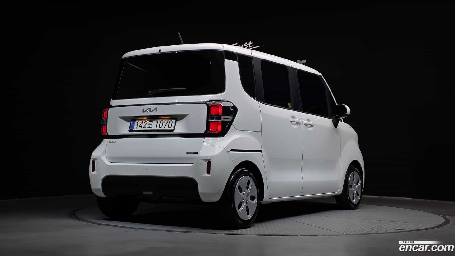 RAY Kia 2023.1-OUTER-002