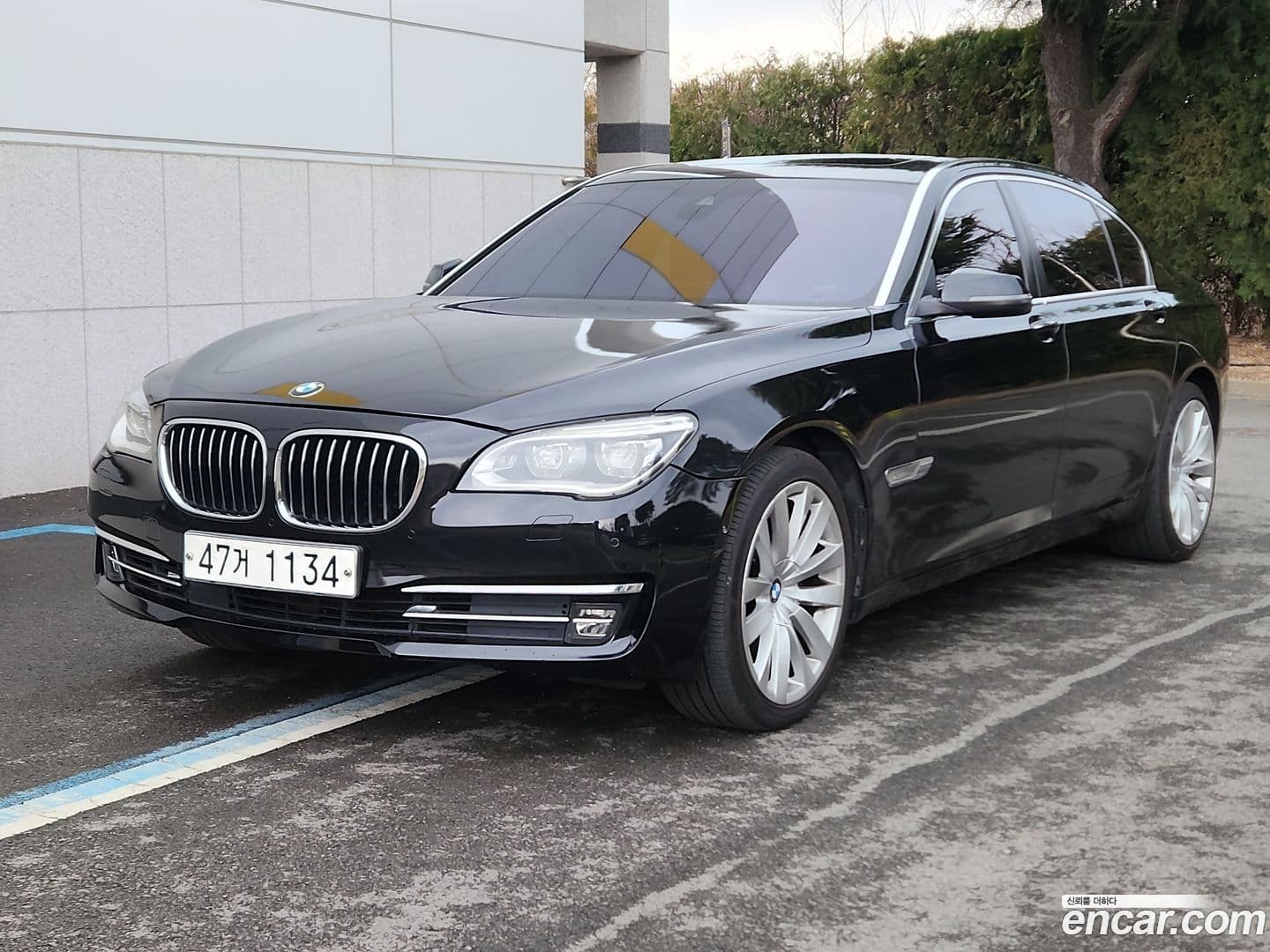 Main__Slider__Photo:7-Series BMW 2015.6-0