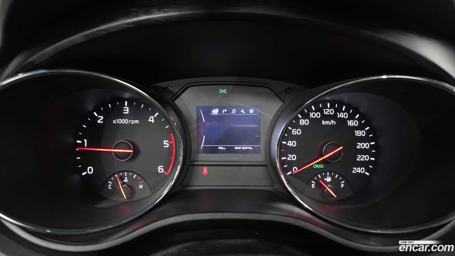 Canival Kia 2017.1-INNER-008