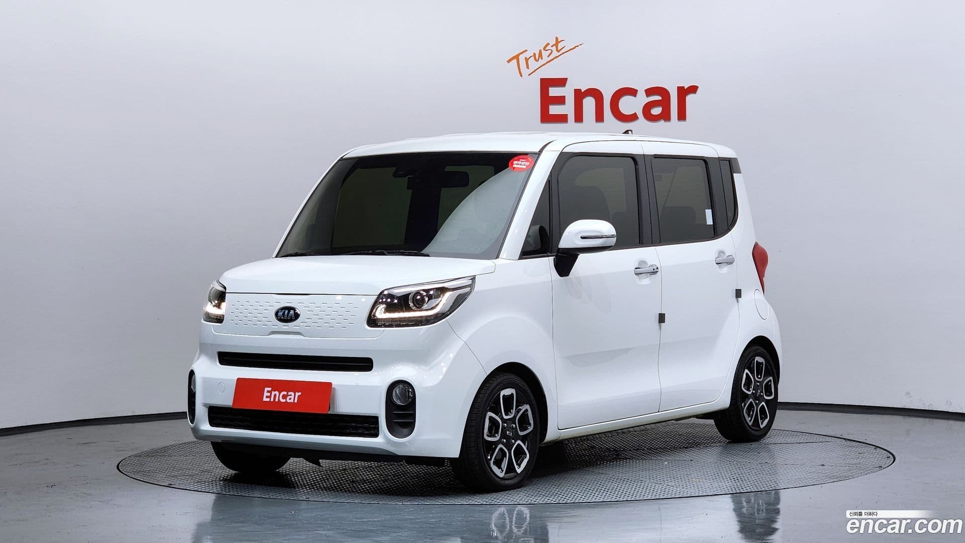 Main__Slider__Photo:RAY Kia 2020.10-0