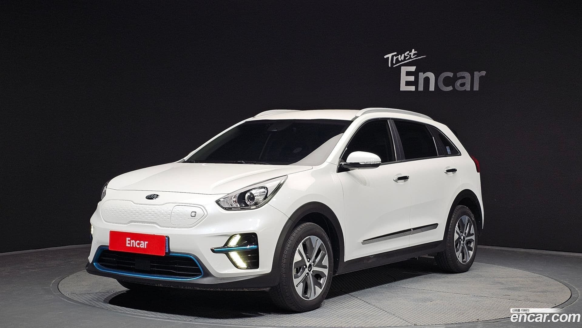 Main__Slider__Photo:Niro Kia 2021.3-0