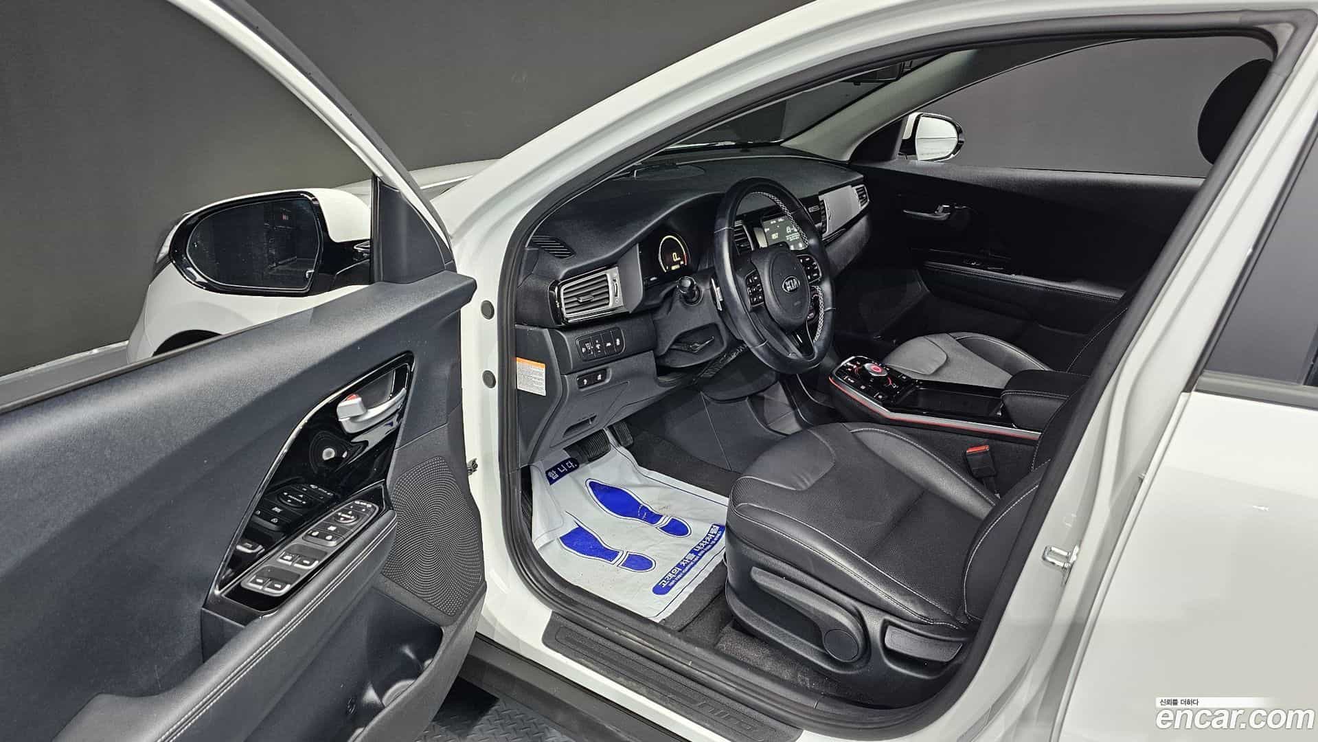 Niro Kia 2021.3-INNER-010