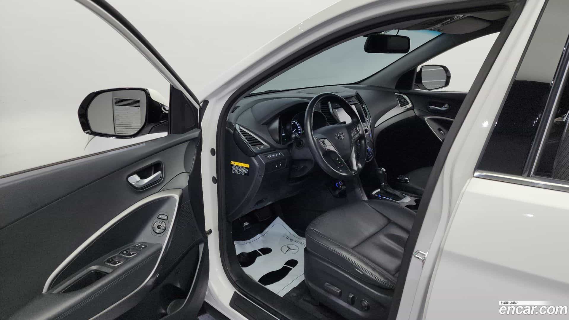 Santafe Hyundai 2015.9-INNER-010
