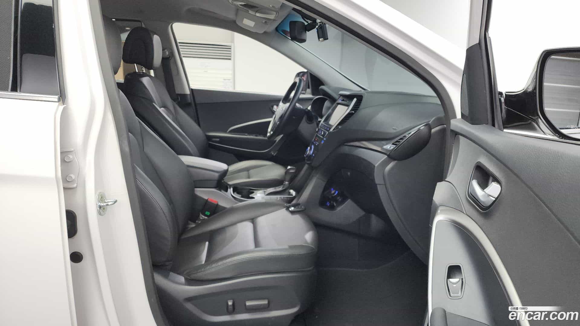 Santafe Hyundai 2015.9-OPTION-016