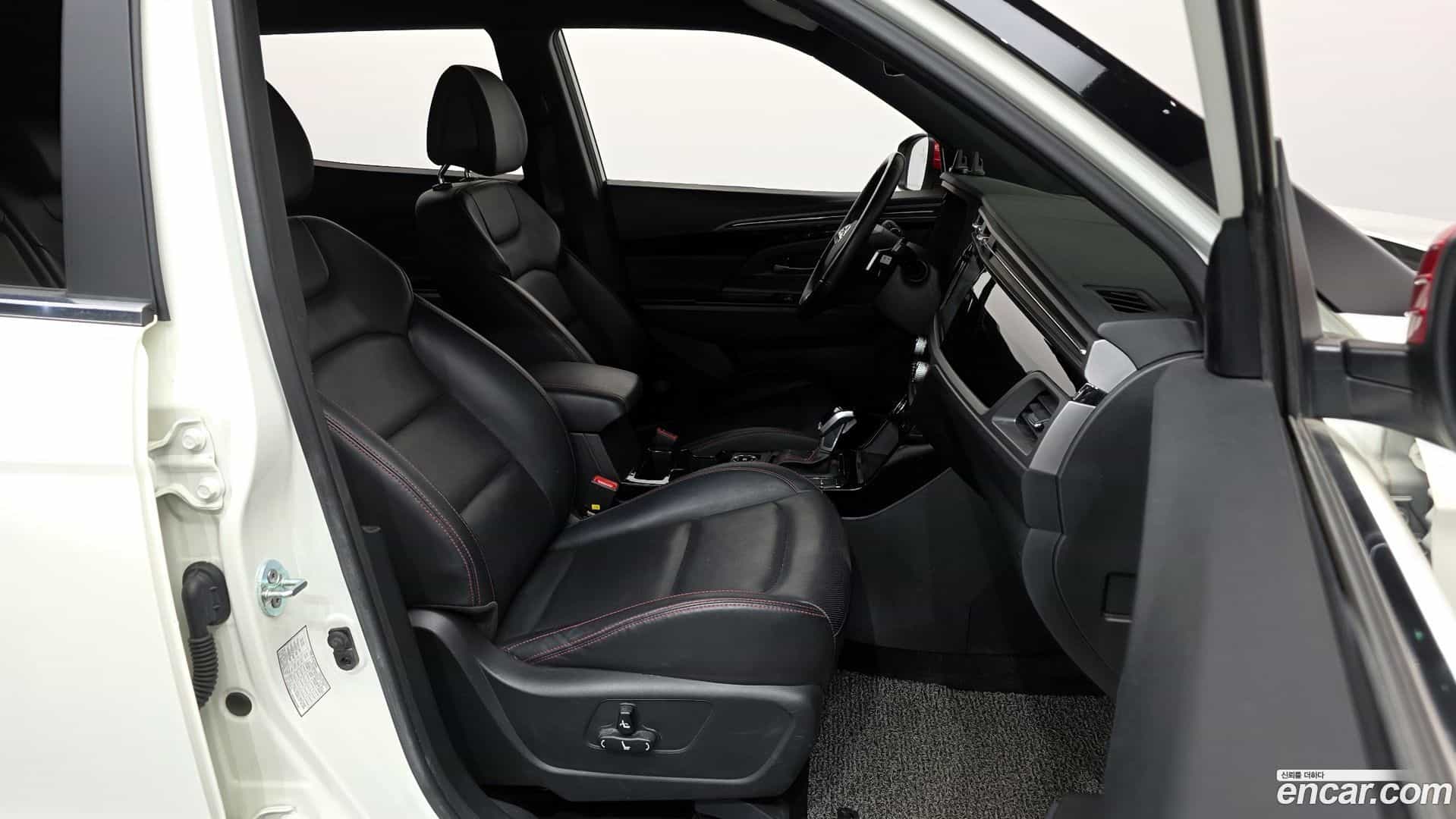 KORANDO KG Mobility 2021.6-OPTION-015