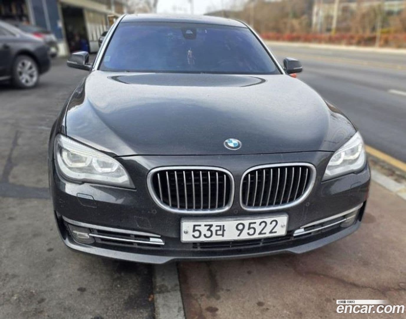 Main__Slider__Photo:7-Series BMW 2013.4-0
