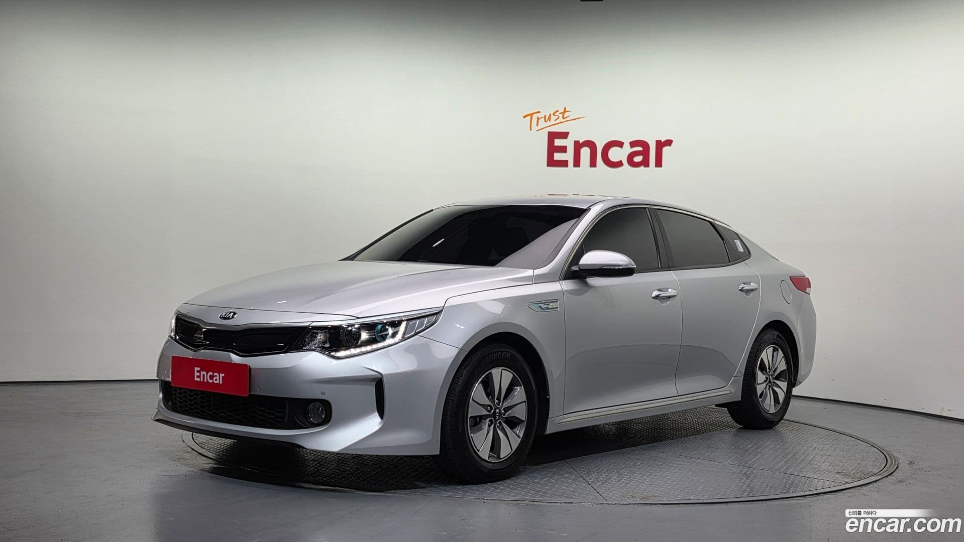 Main__Slider__Photo:K5 Kia 2017.9-0