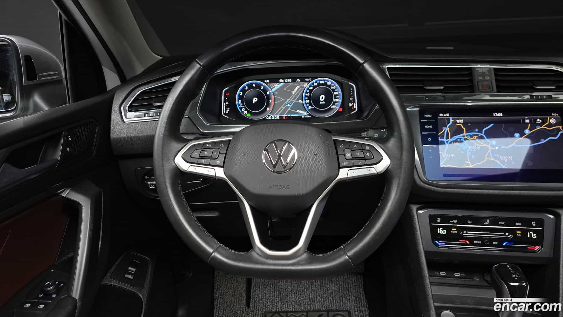 Tiguan Volkswagen 2022.11-OPTION-017
