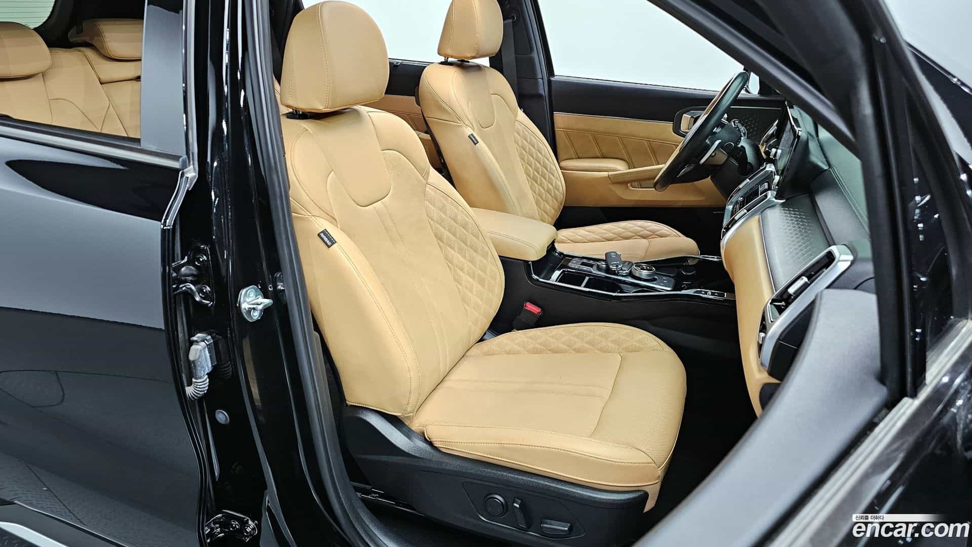 Sorento Kia 2023.0-INNER-010