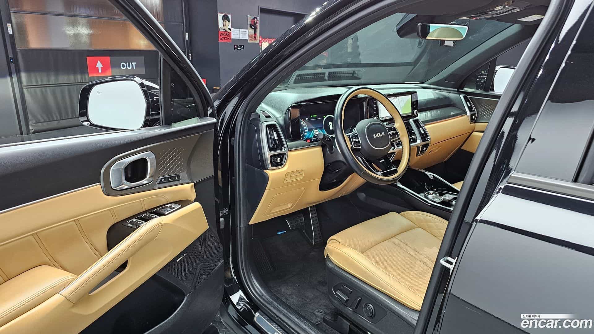 Sorento Kia 2023.0-OPTION-015
