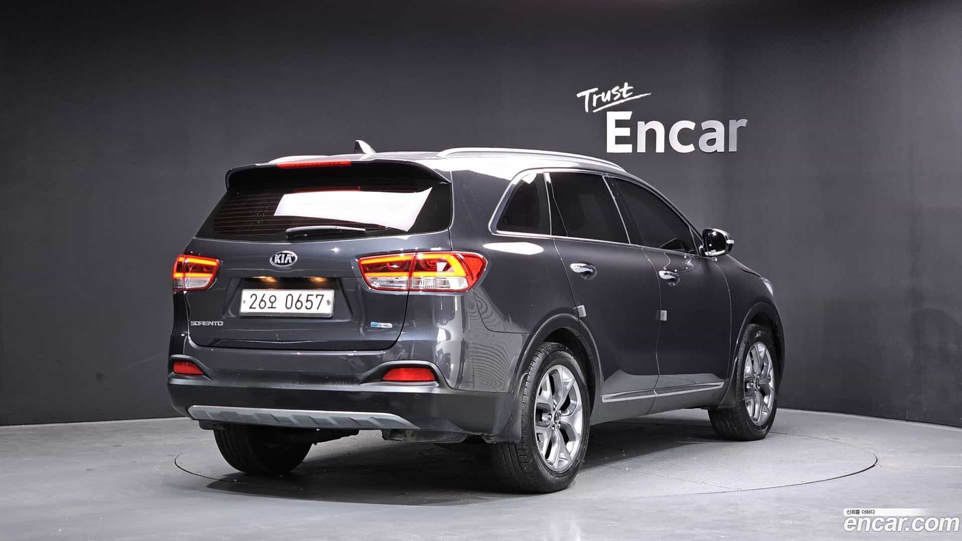 Sorento Kia 2016.3-OUTER-002