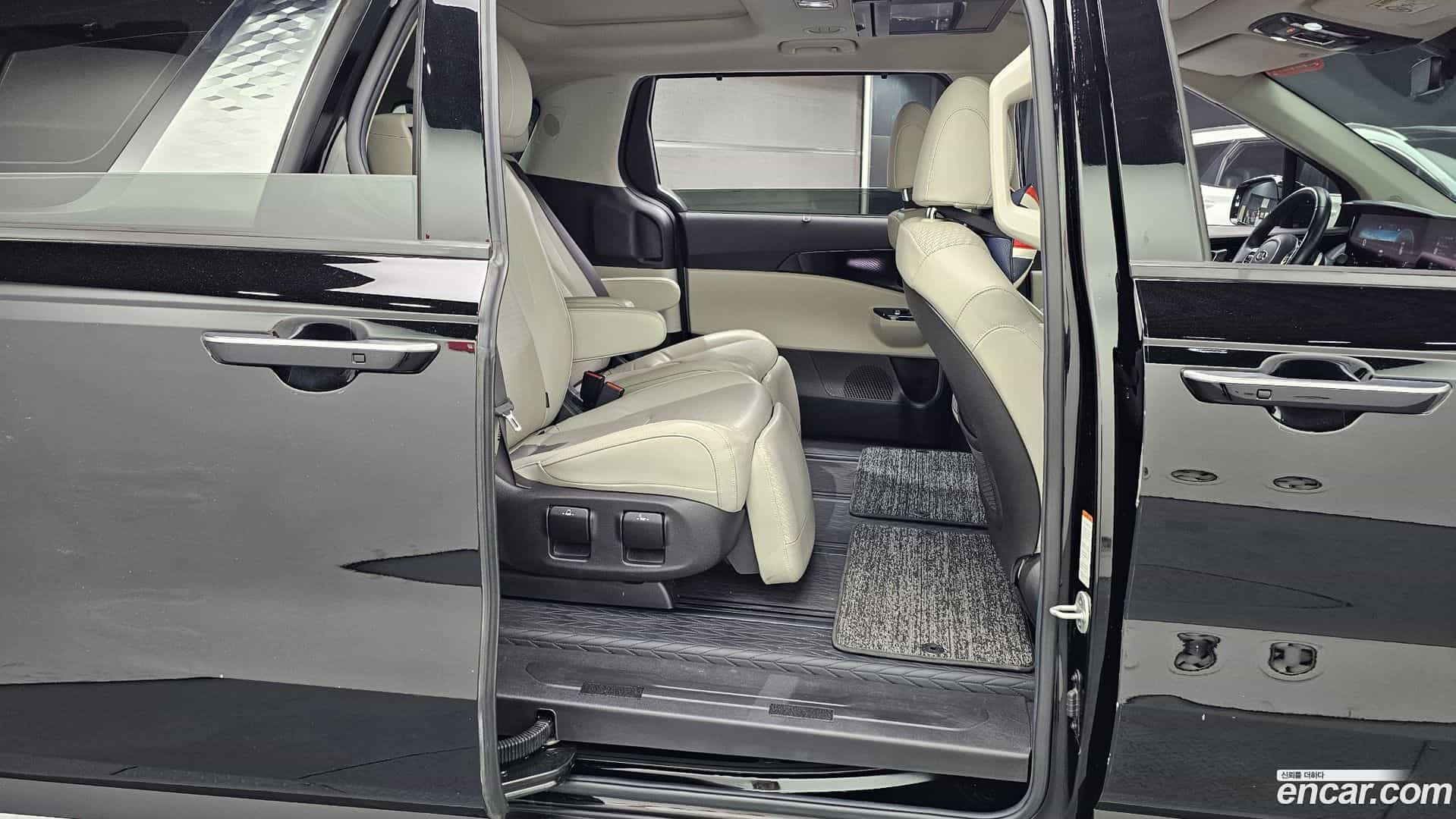 Canival Kia 2020.11-OPTION-016