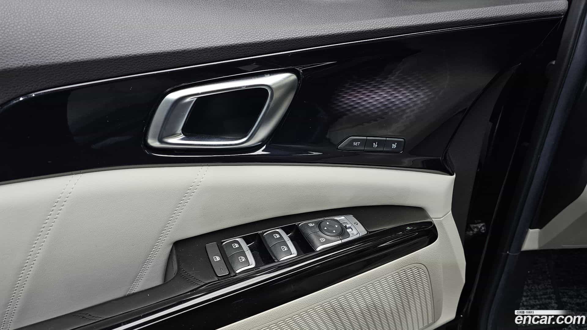 Canival Kia 2020.11-OPTION-020