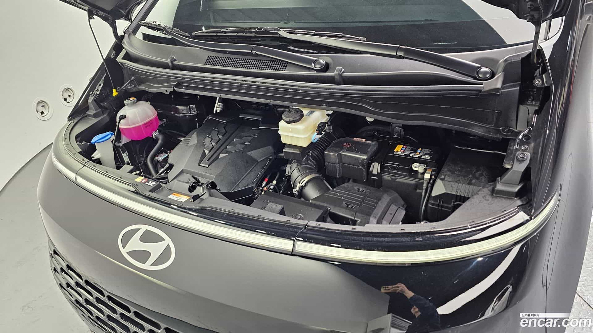 Staria Hyundai 2025.11-INNER-006