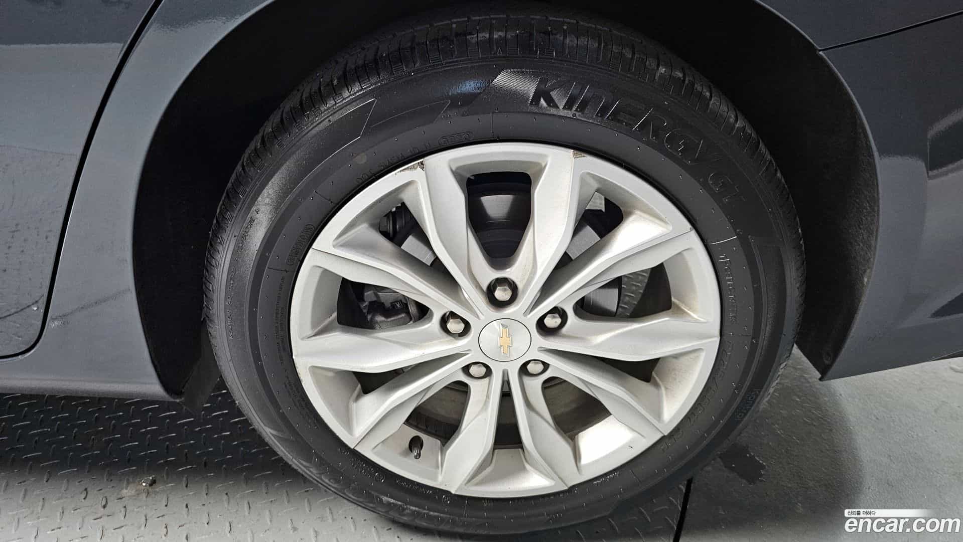 Malibu Chevrolet 2020.10-OUTER-005