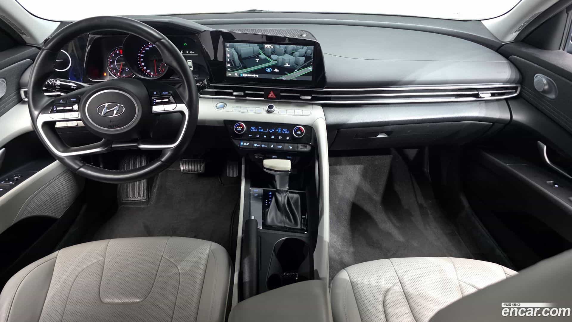 AVANTE Hyundai 2021.10-INNER-007