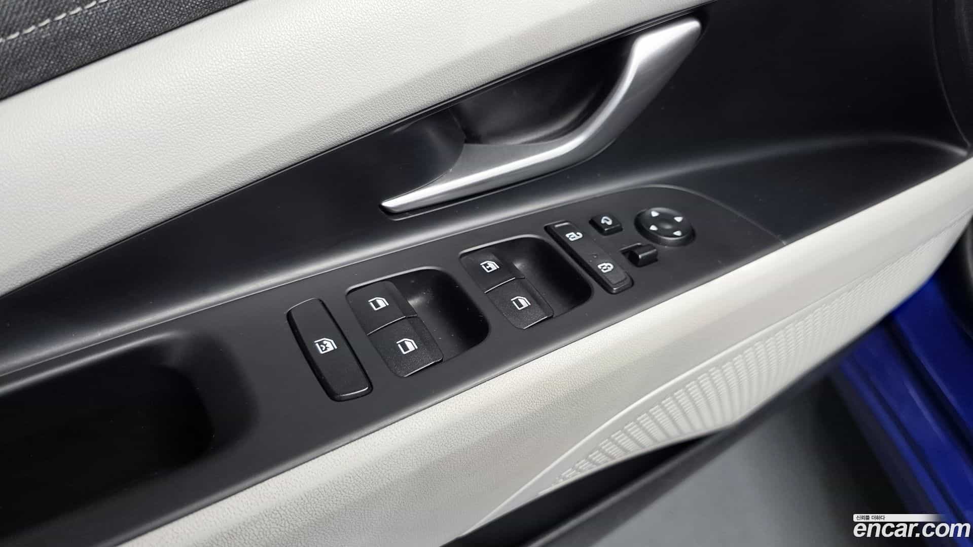 AVANTE Hyundai 2021.10-OPTION-022