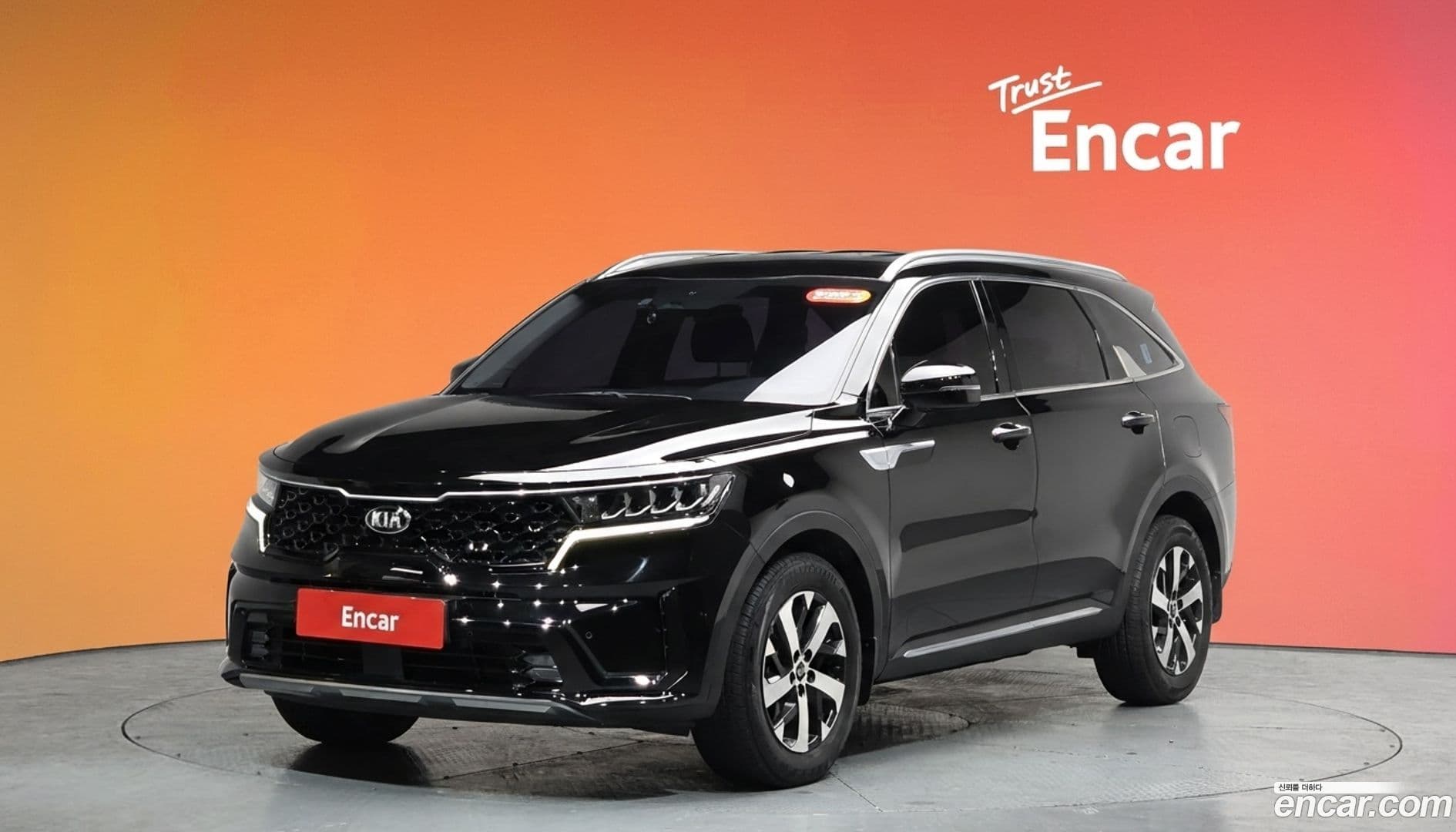 Main__Slider__Photo:Sorento Kia 2020.3-0