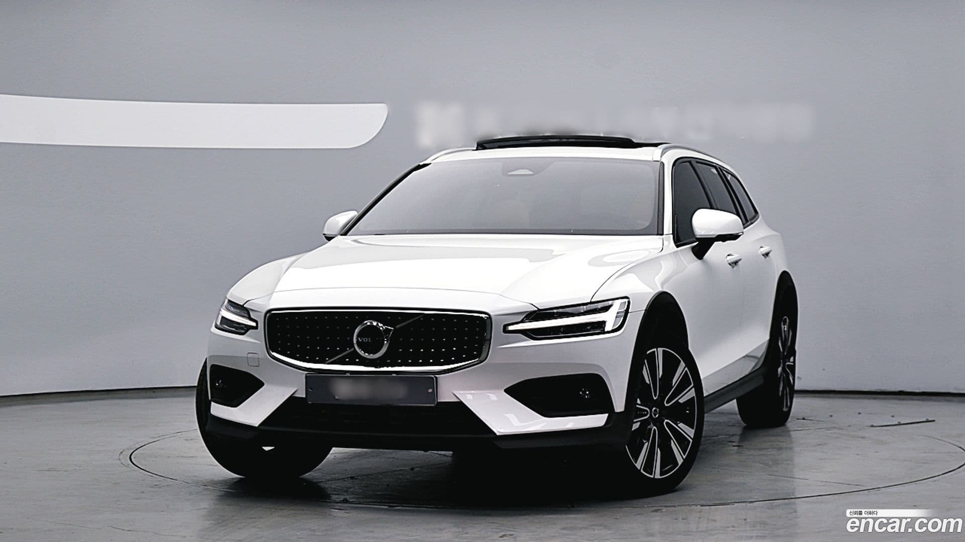 Main__Slider__Photo:V60 Volvo 2022.11-0