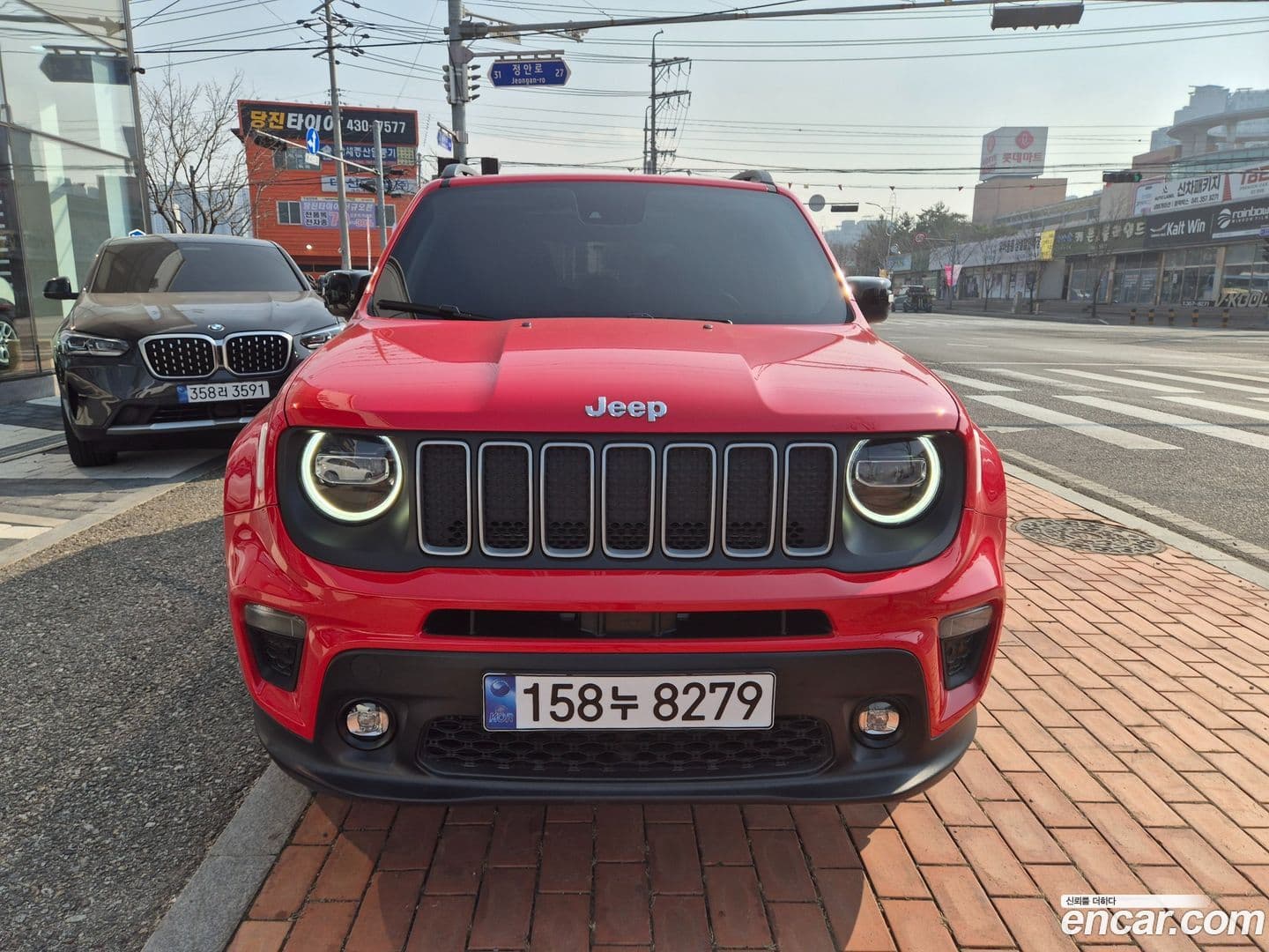 Main__Slider__Photo:Renegade Jeep 2023.11-0