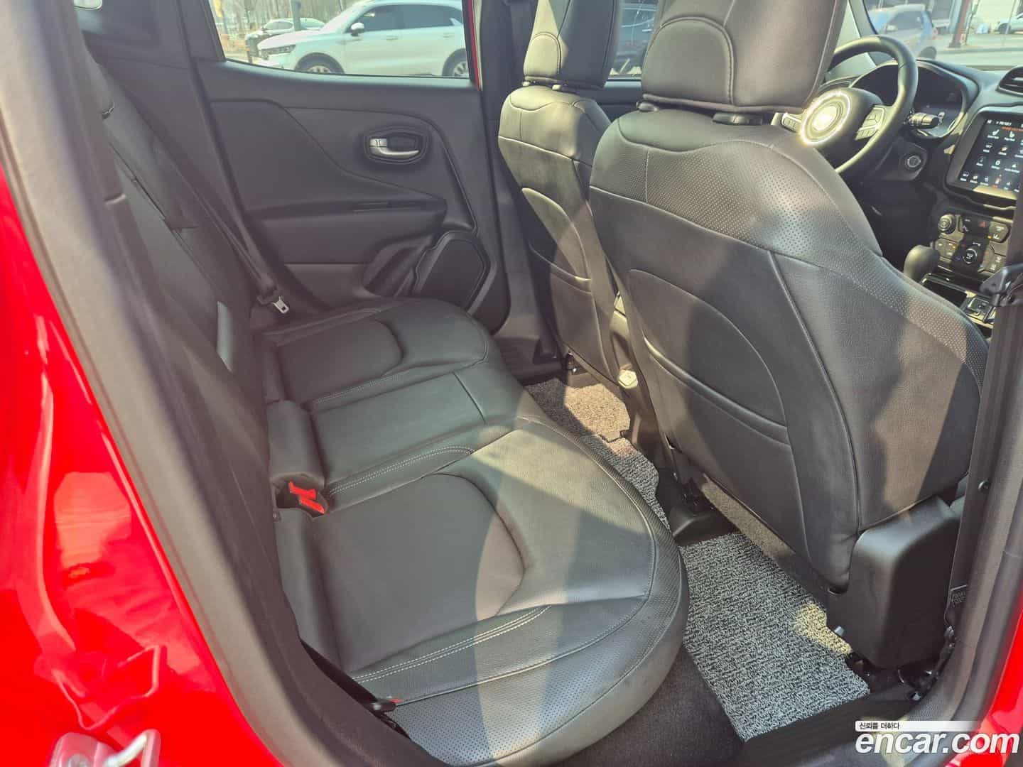 Renegade Jeep 2023.11-OPTION-015