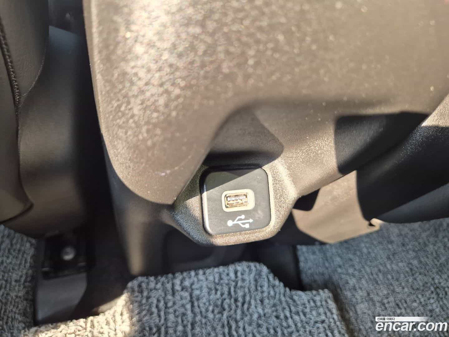 Renegade Jeep 2023.11-OPTION-024