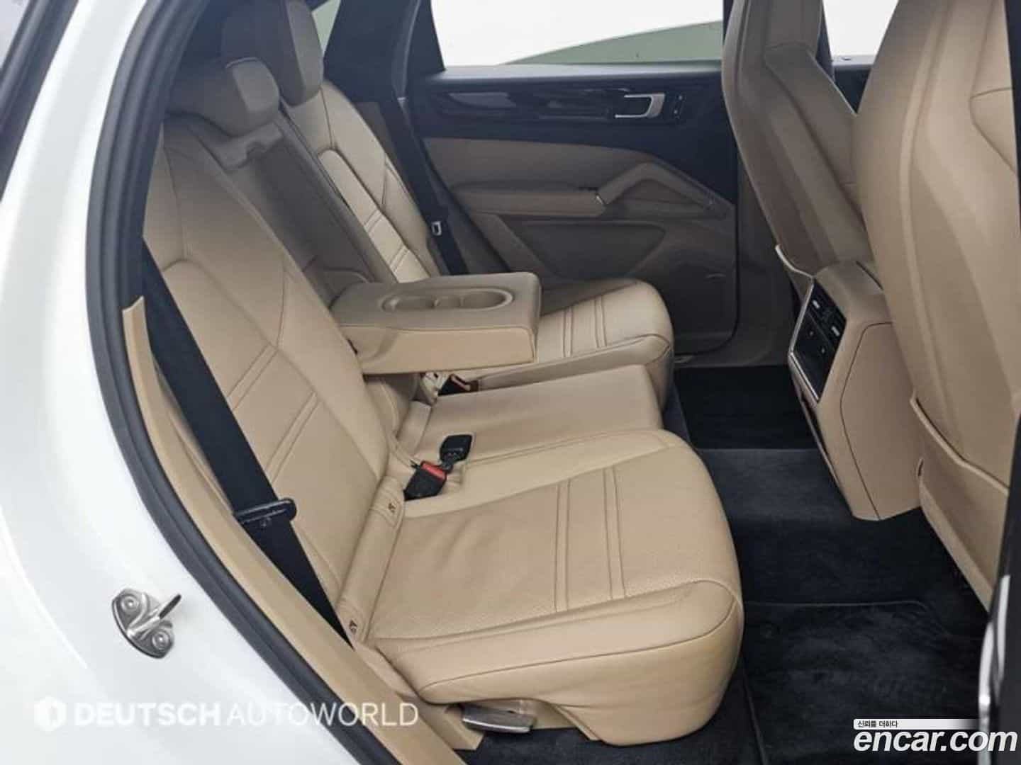 Cayenne Porsche 2020.6-OPTION-016