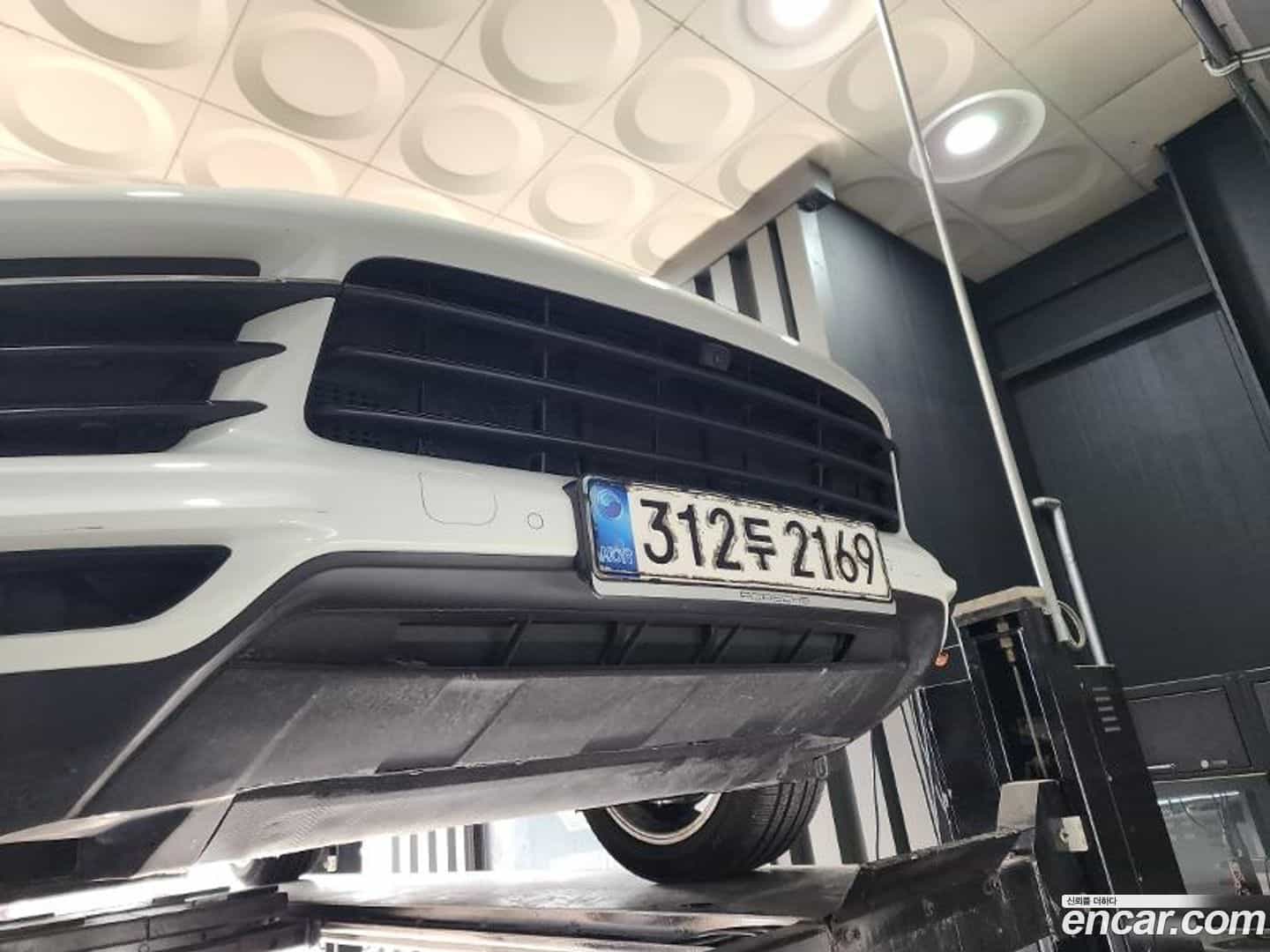 Cayenne Porsche 2020.6-OUTER-001