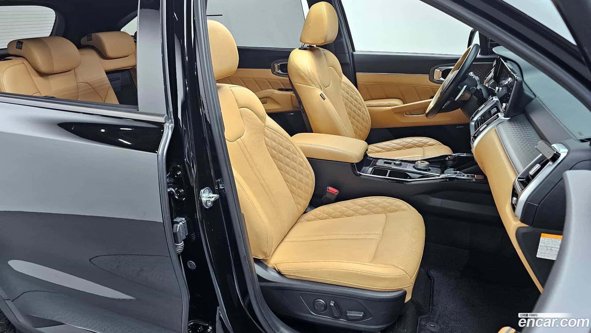 Sorento Kia 2022.4-OPTION-016