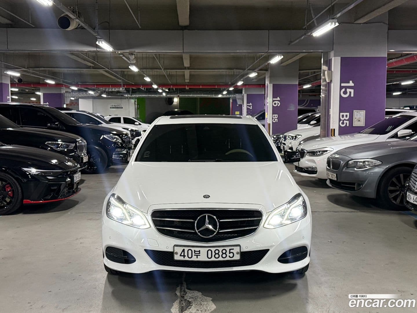 Main__Slider__Photo:E-Class Mercedes-Benz 2015.10-0