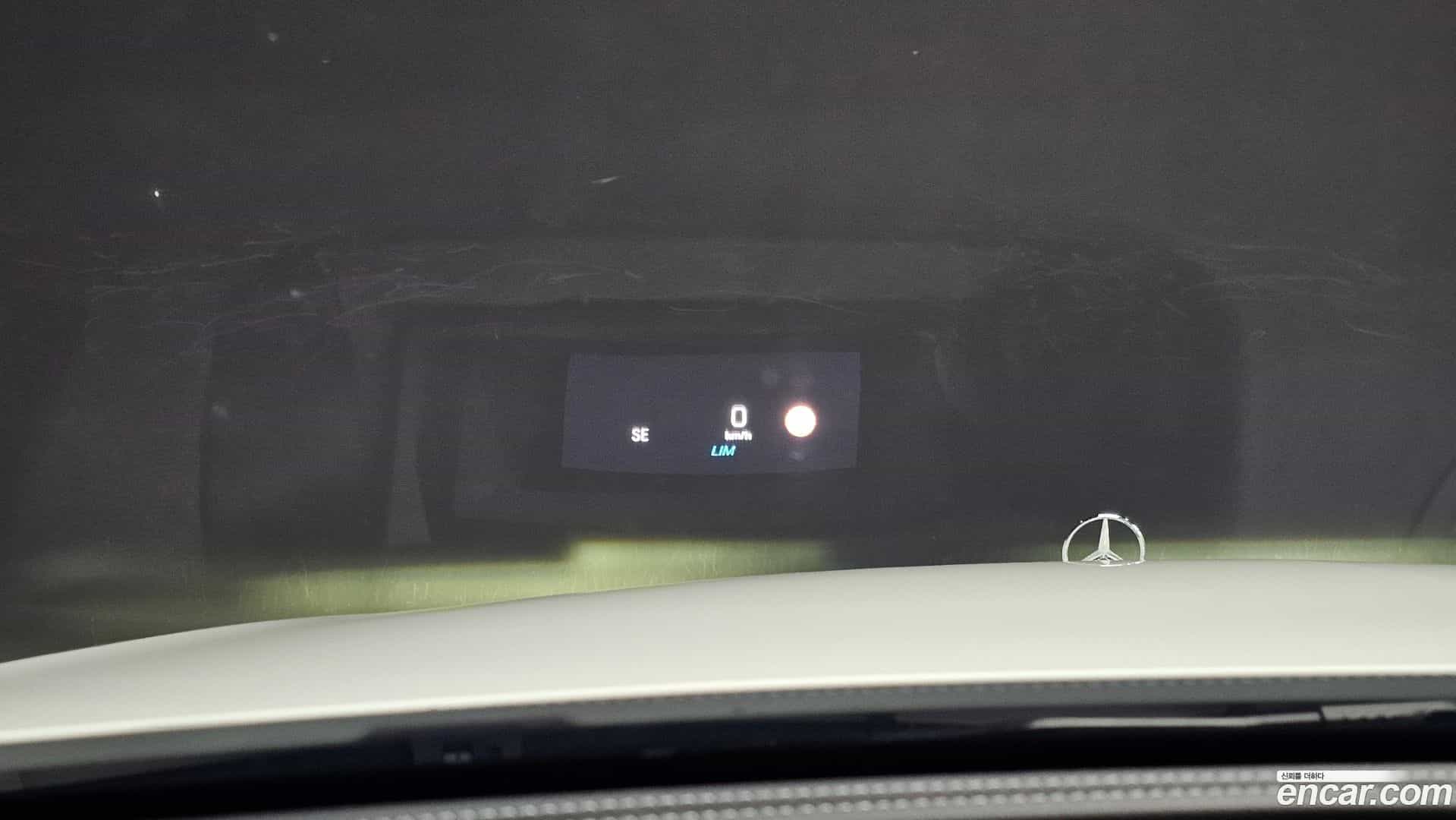 E-Class Mercedes-Benz 2019.1-OPTION-024