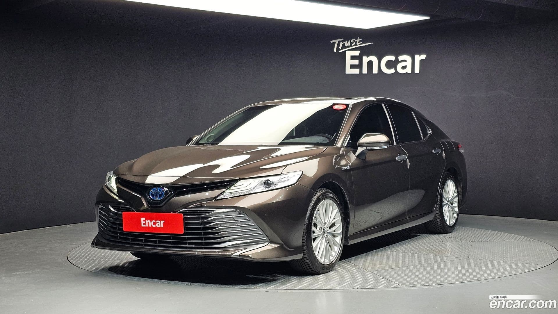 Main__Slider__Photo:Camry Toyota 2018.11-0