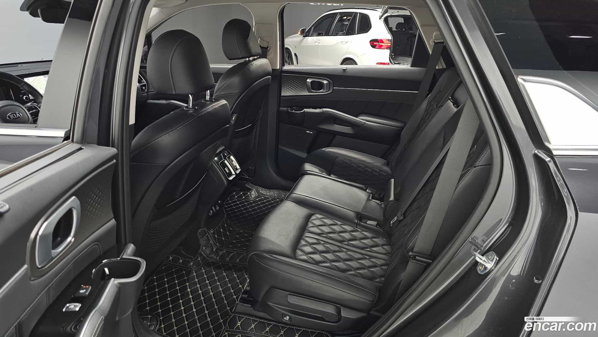Sorento Kia 2020.5-OPTION-016