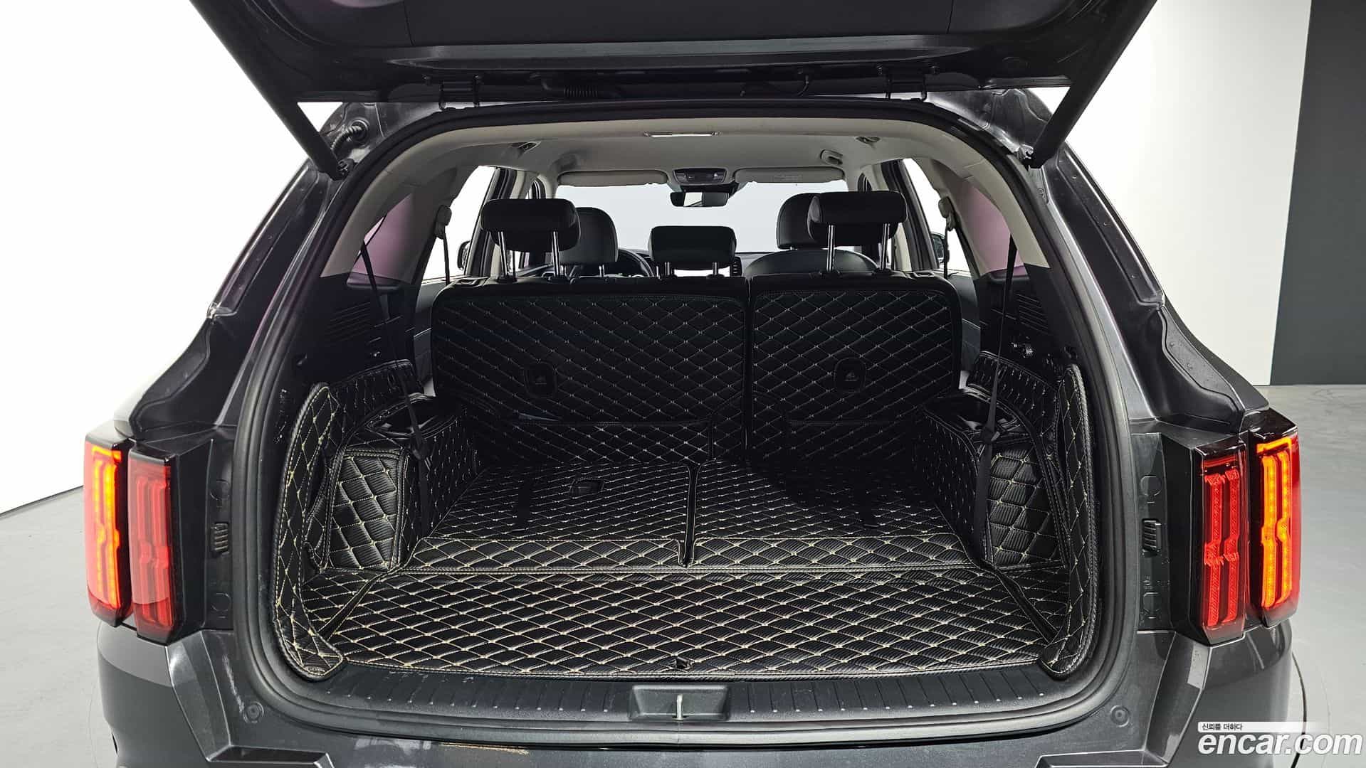 Sorento Kia 2020.5-OPTION-024