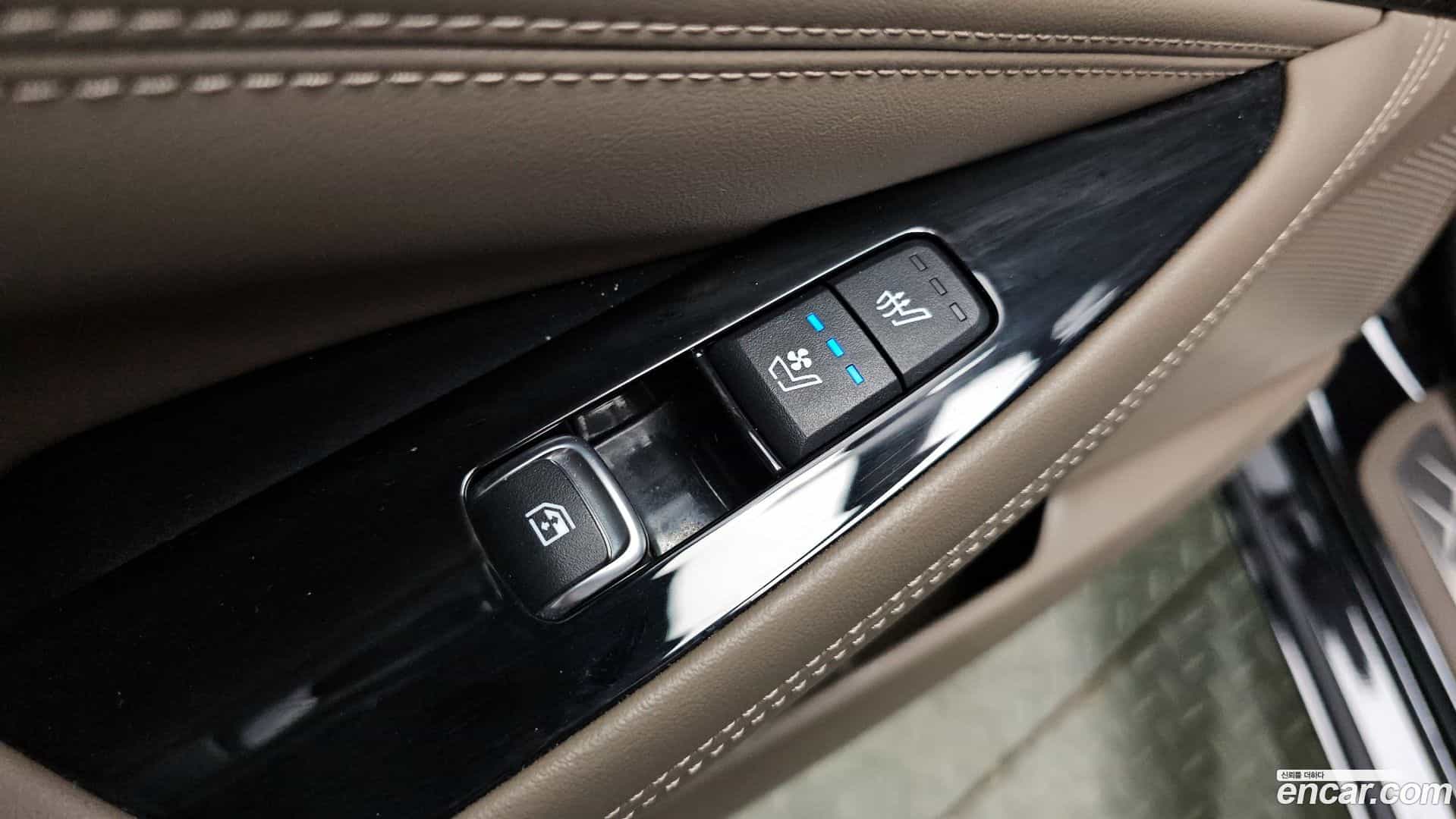 K8 Kia 2022.0-OPTION-023