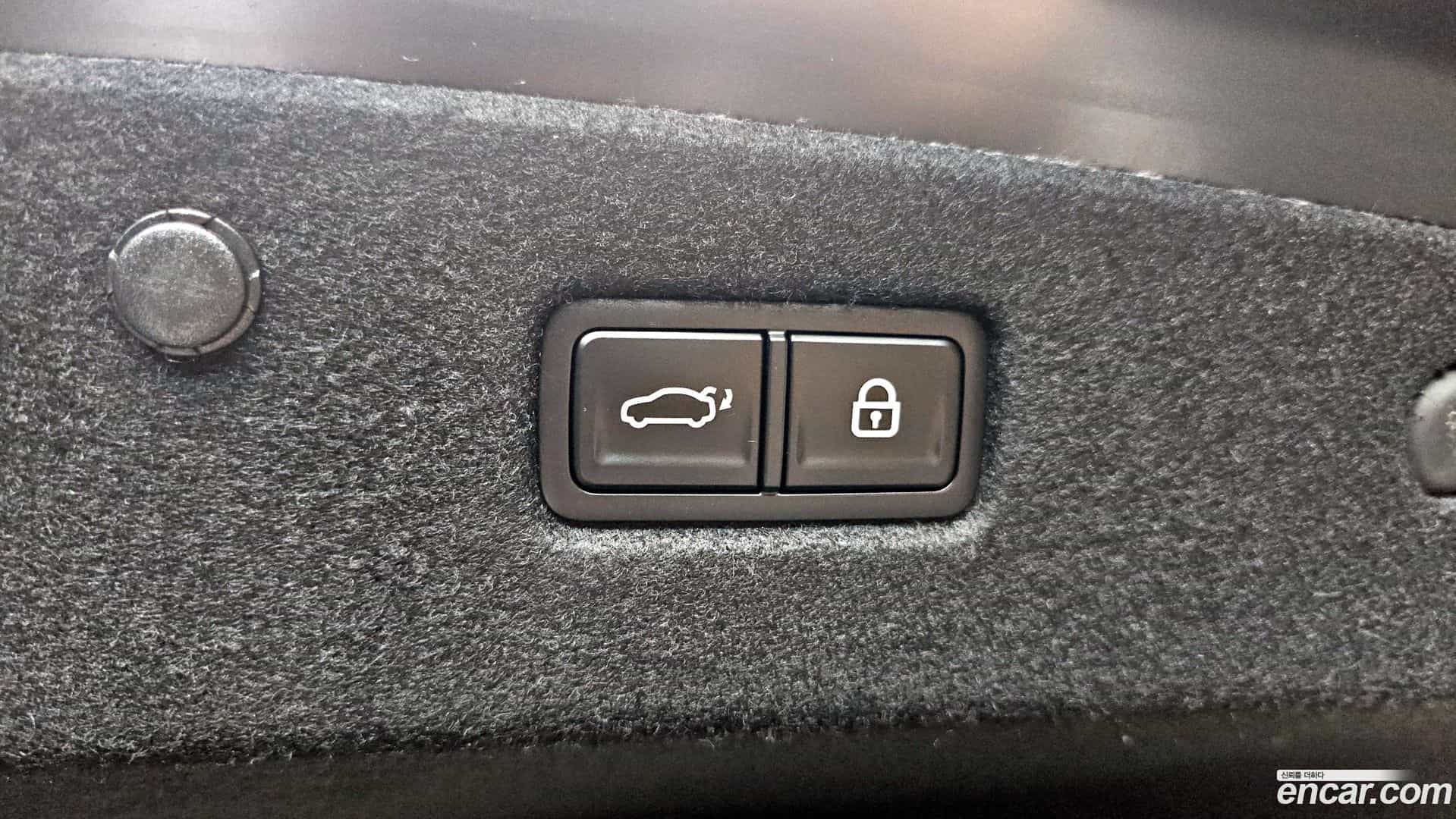 K8 Kia 2022.0-OPTION-024