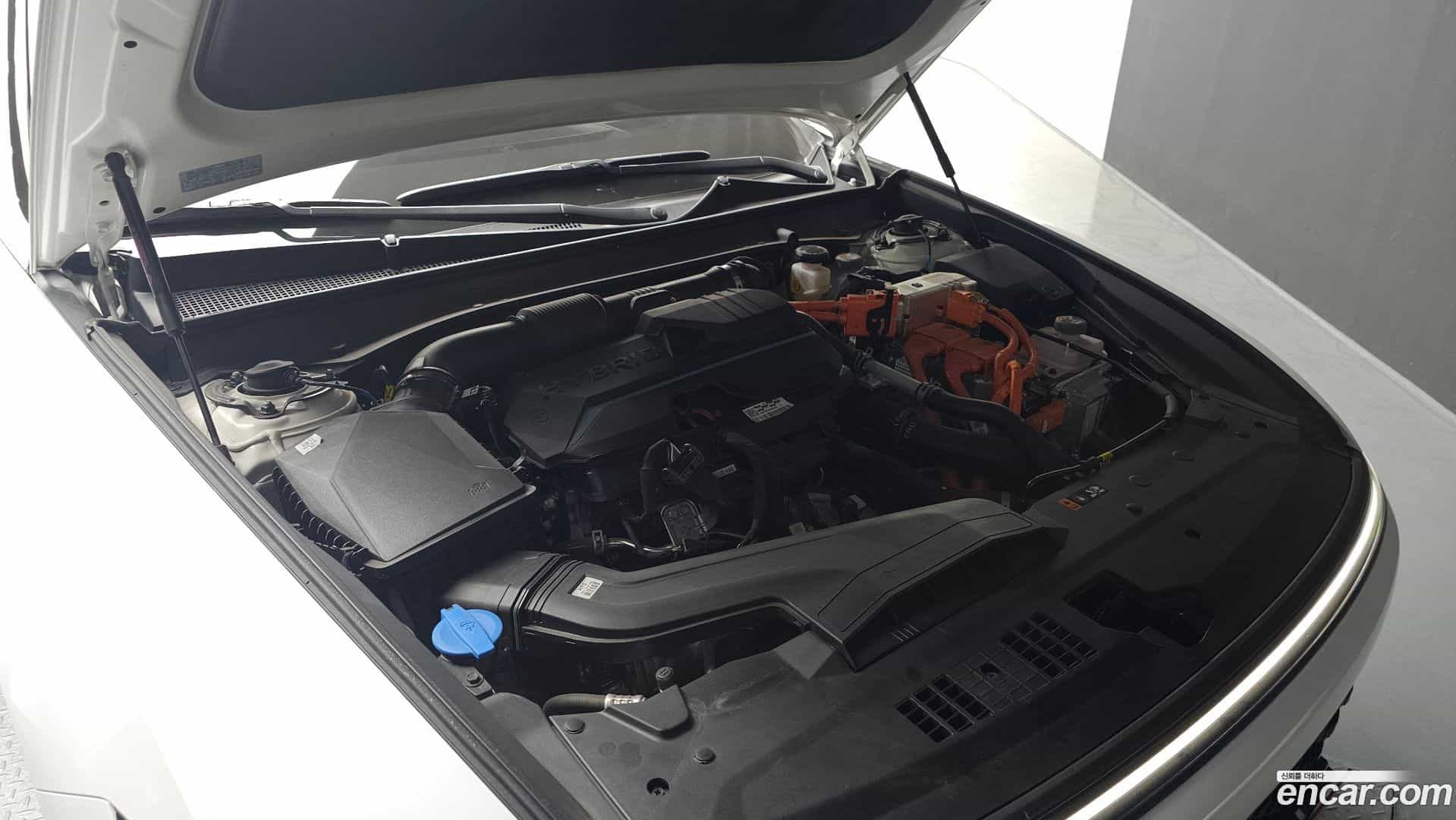 Grandeur Hyundai 2023.11-OUTER-006