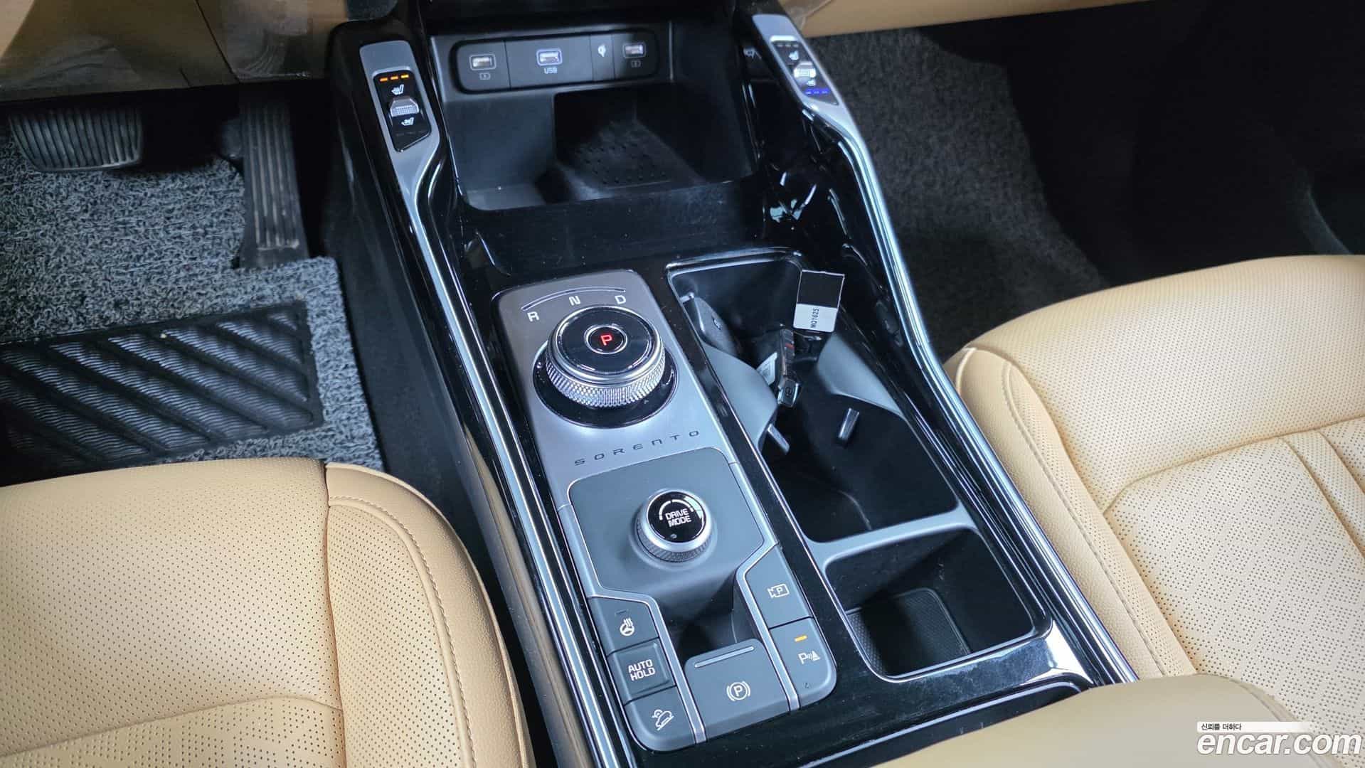 Sorento Kia 2023.0-INNER-009