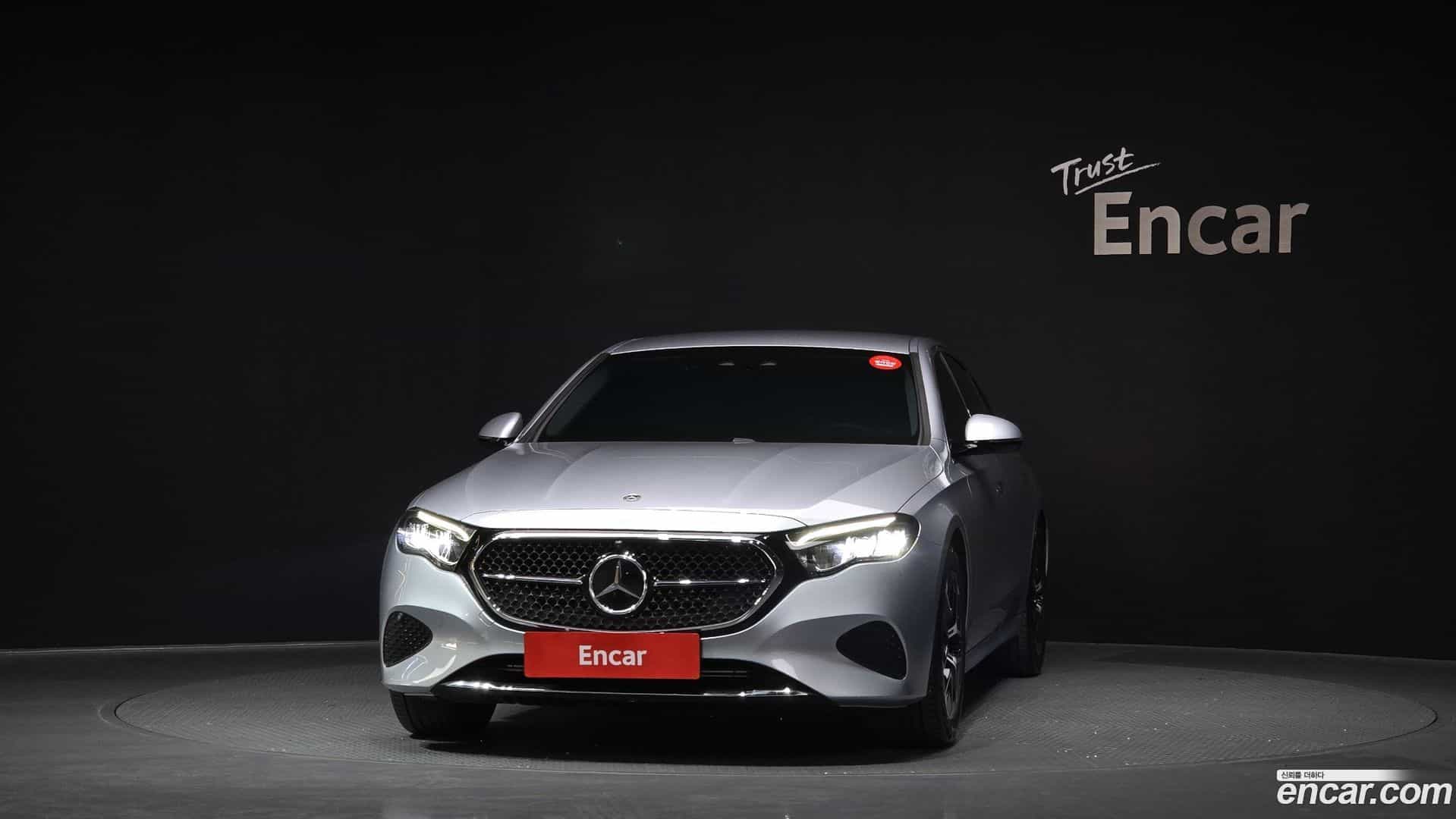 E-Class Mercedes-Benz 2024.11-OUTER-003
