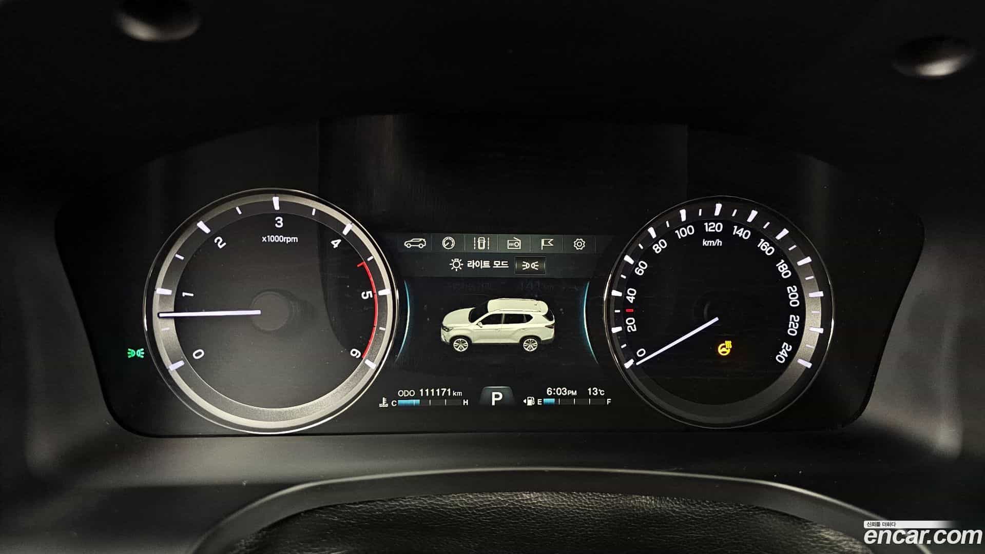 Rexton KG Mobility 2017.6-INNER-008
