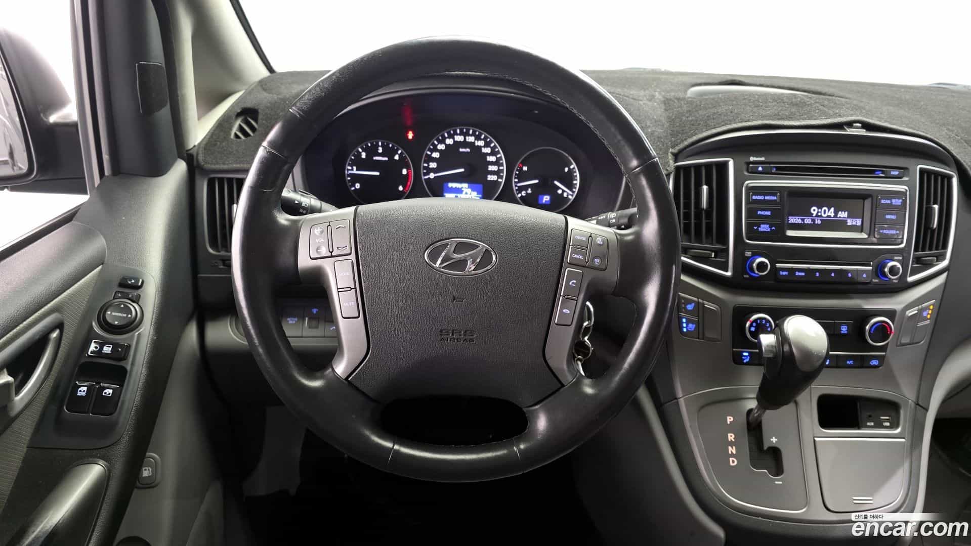 Starex Hyundai 2019.4-OPTION-017