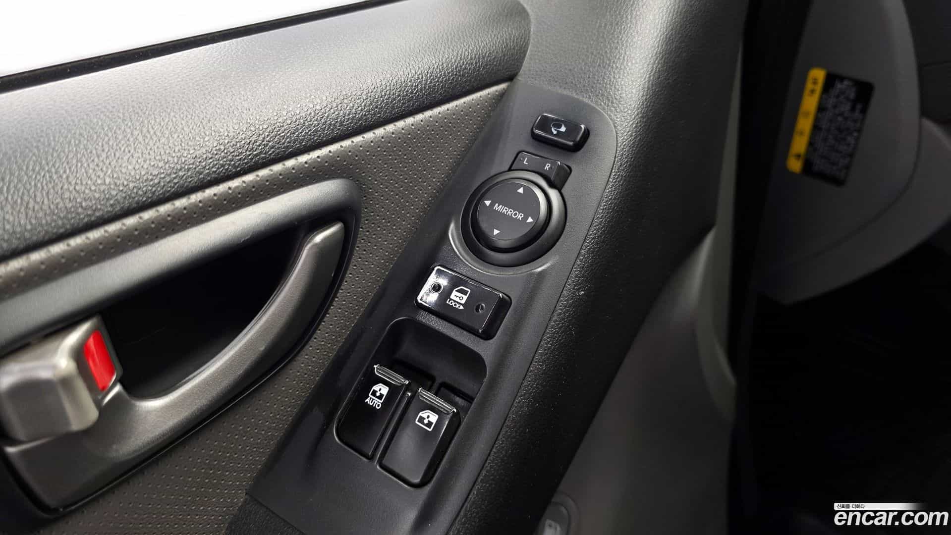 Starex Hyundai 2019.4-OPTION-023