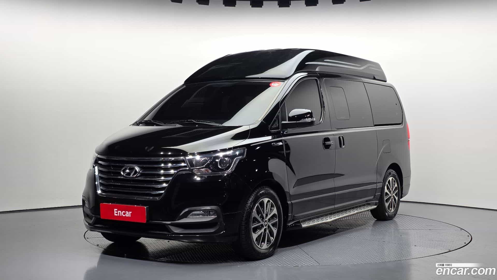 Starex Hyundai 2019.0-OUTER-001