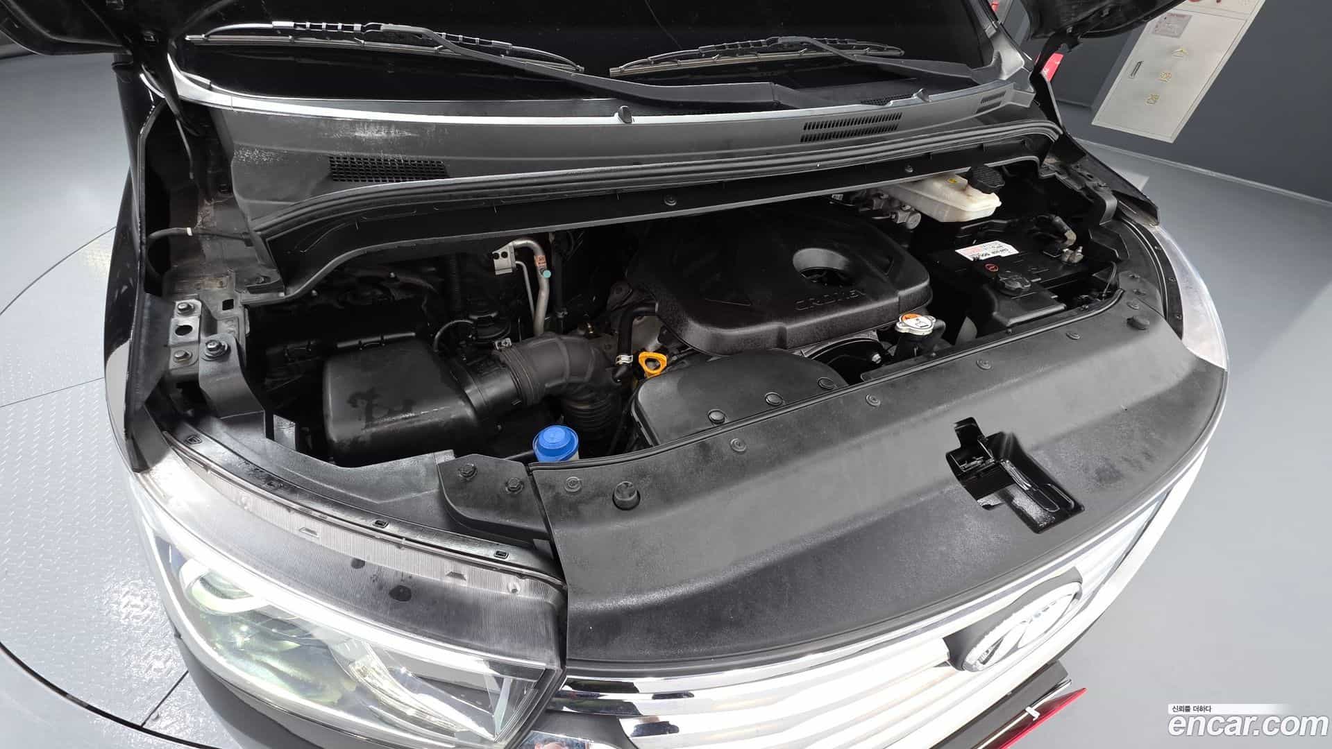 Starex Hyundai 2019.0-INNER-006