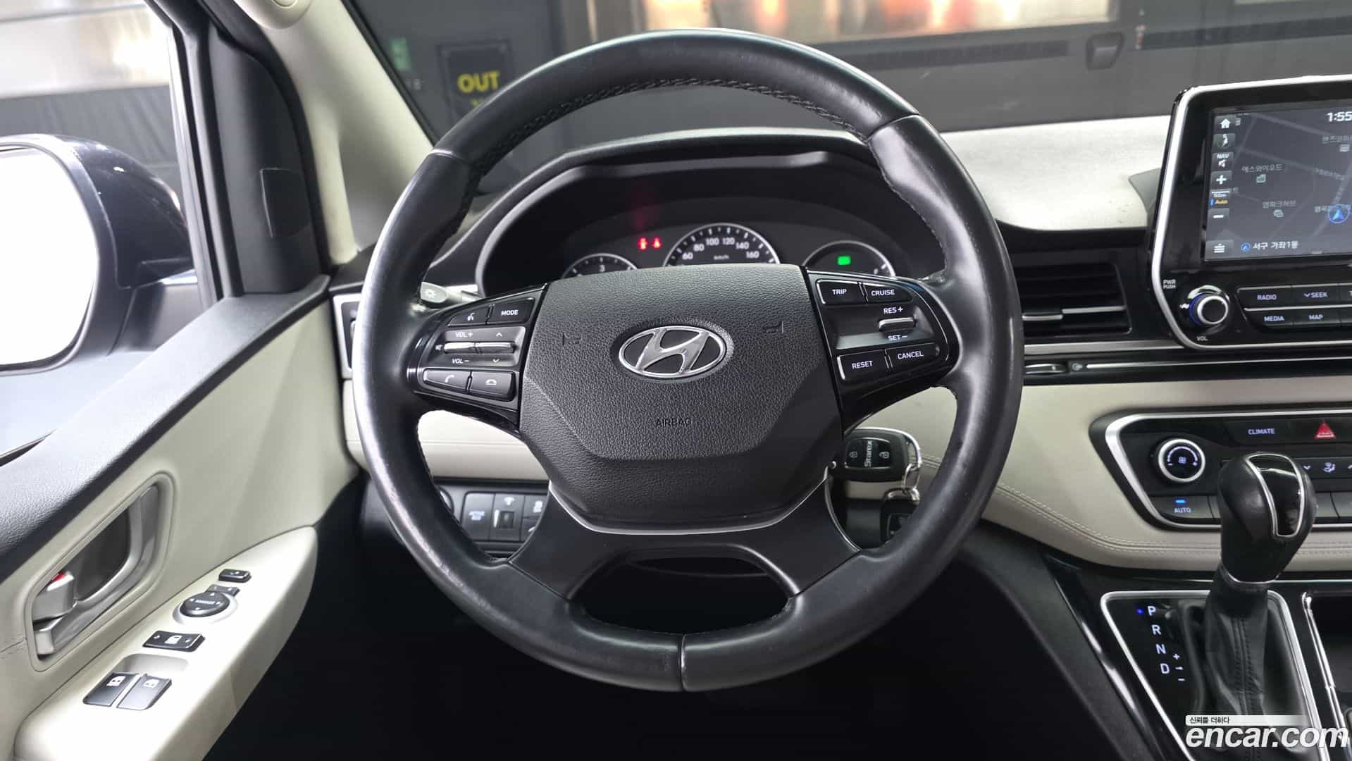 Starex Hyundai 2019.0-OPTION-017