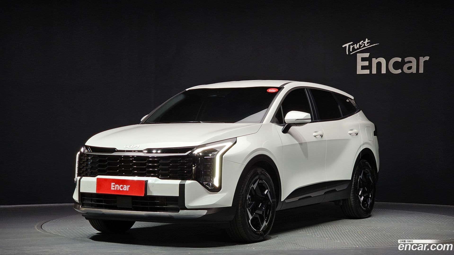 Main__Slider__Photo:Sportage Kia 2025.1-0