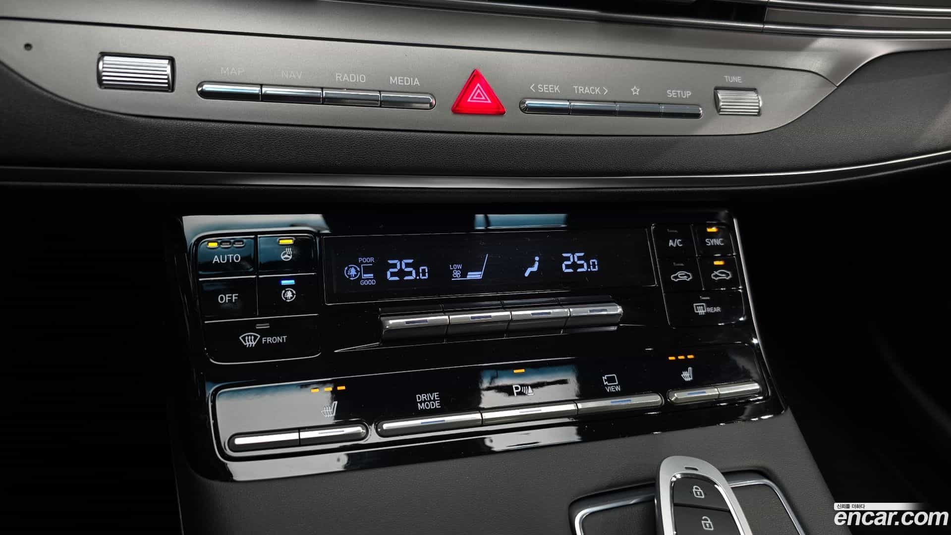 Grandeur Hyundai 2022.0-OPTION-020