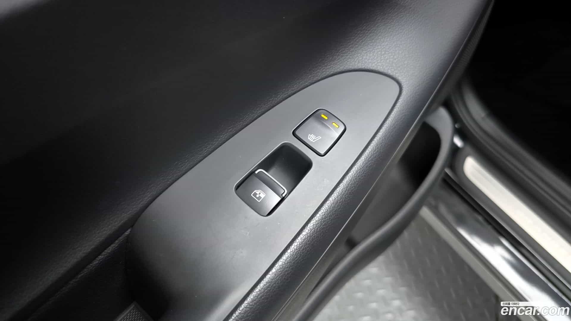 Grandeur Hyundai 2022.0-OPTION-023