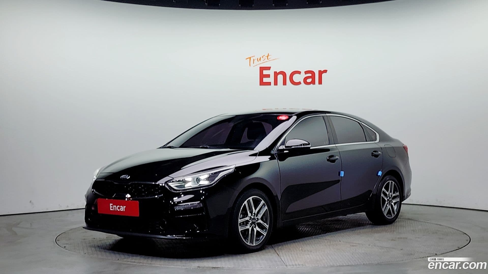 Main__Slider__Photo:K3 Kia 2018.4-0