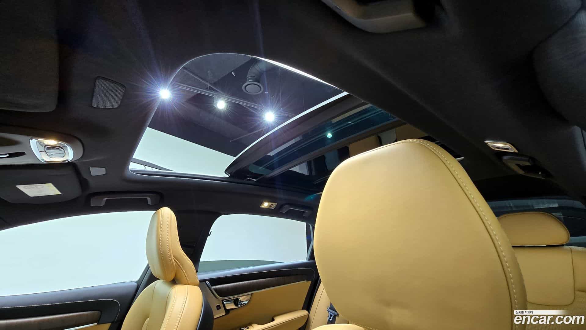 S90 Volvo 2021.6-OPTION-023